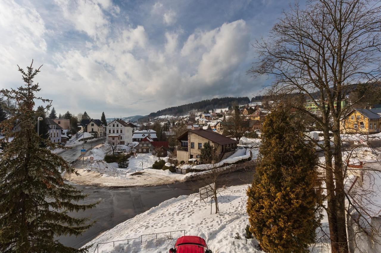 Pension Vlevo Dole - No 6 Rokytnice nad Jizerou Exteriör bild