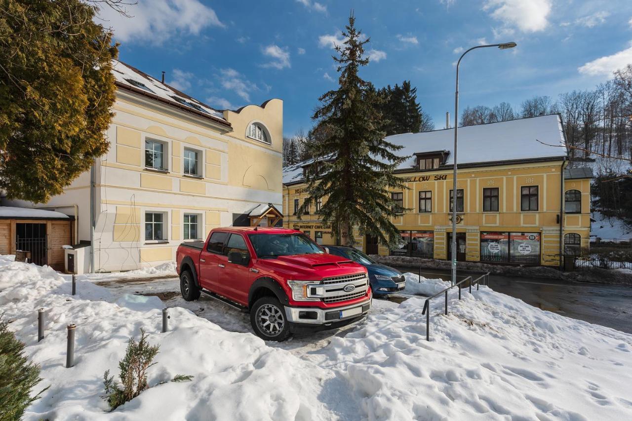 Pension Vlevo Dole - No 6 Rokytnice nad Jizerou Exteriör bild